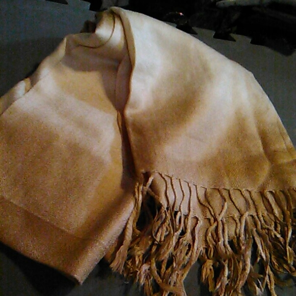 Nwot Camel Colored Scarf - Picture 8 of 8